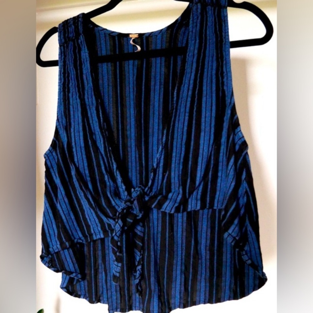 Free People By My Side Stripe Reversible Tie Front Sleeveless Top Size XS NWOT - Picture 8 of 8